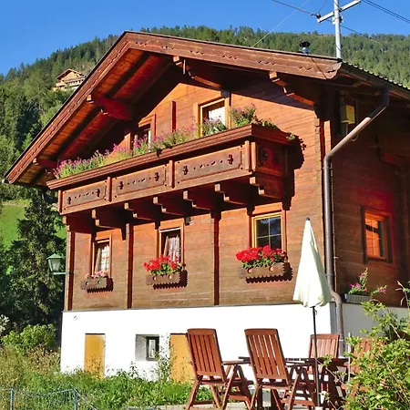 Vakantiehuis Almchalet Goldbergleiten Großkirchheim